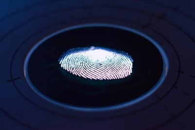 AI a kradzież danych biometrycznych: twarz jak klucz nie do wymiany