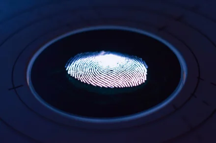 AI a kradzież danych biometrycznych: twarz jak klucz nie do wymiany