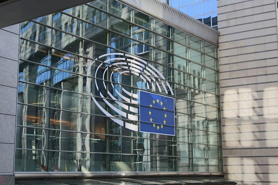 EU AI Act: zakazy ”unacceptable risk” i kary do 35 milionów euro — jak UE konstruuje ramy regulacyjne AI